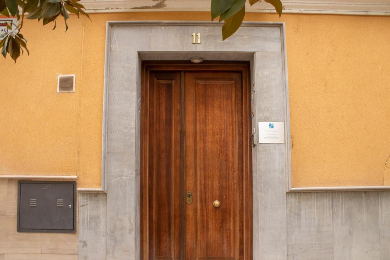 Maravilloso Piso En El Corazon De Granada Exterior photo